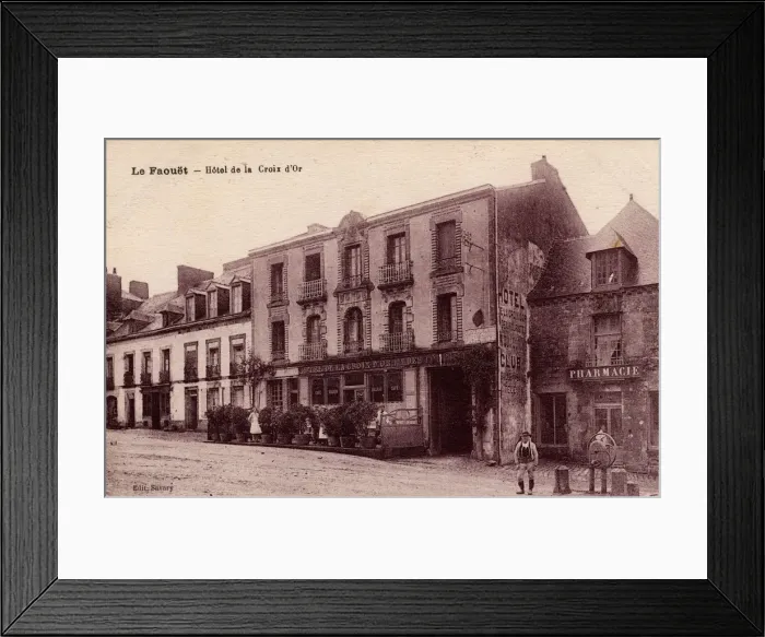 Framed Print : Le Faouet, Morbihan Brittany, France, Hotel de la Croix d Or Framed Print : Le Faouet, Morbihan Brittany, France, Hotel de la Croix d Or