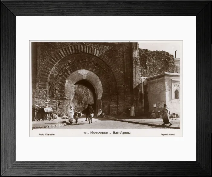 Framed Print : Marrakech, Morocco - Bab Agnaou Gateway Framed Print : Marrakech, Morocco - Bab Agnaou Gateway