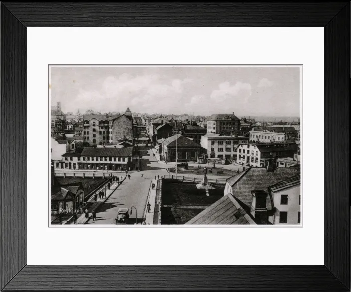 Framed Print : Iceland - Reykjavik Framed Print : Iceland - Reykjavik