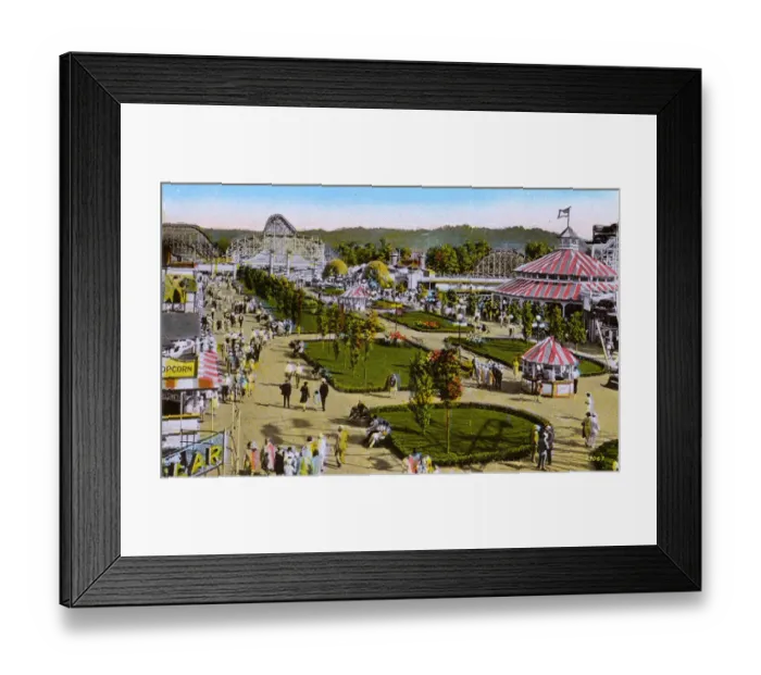 Framed Print : Cincinnati, Ohio, USA - The Mall Coney Island Amusement Park Framed Print : Cincinnati, Ohio, USA - The Mall Coney Island Amusement Park