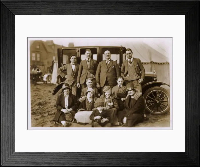Framed Print : Extended family group at a local fair, Manchester Framed Print : Extended family group at a local fair, Manchester