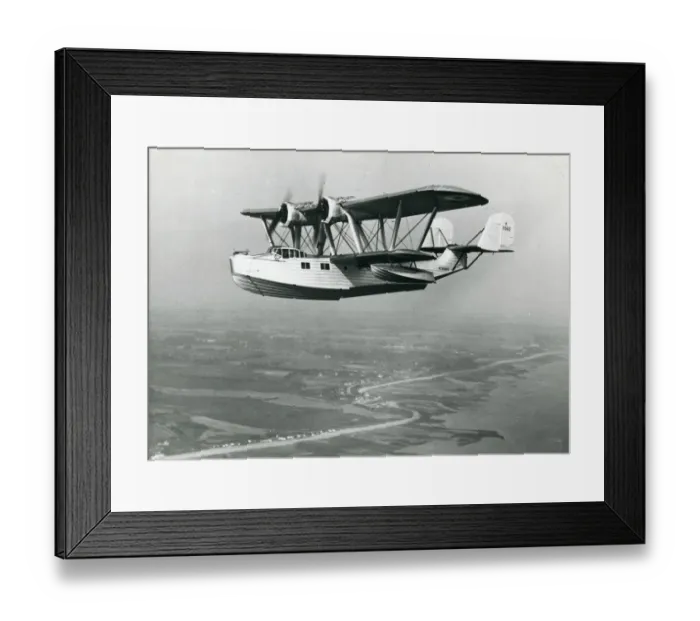 Framed Print : Saunders-Roe A27 London, K3560 Framed Print : Saunders-Roe A27 London, K3560