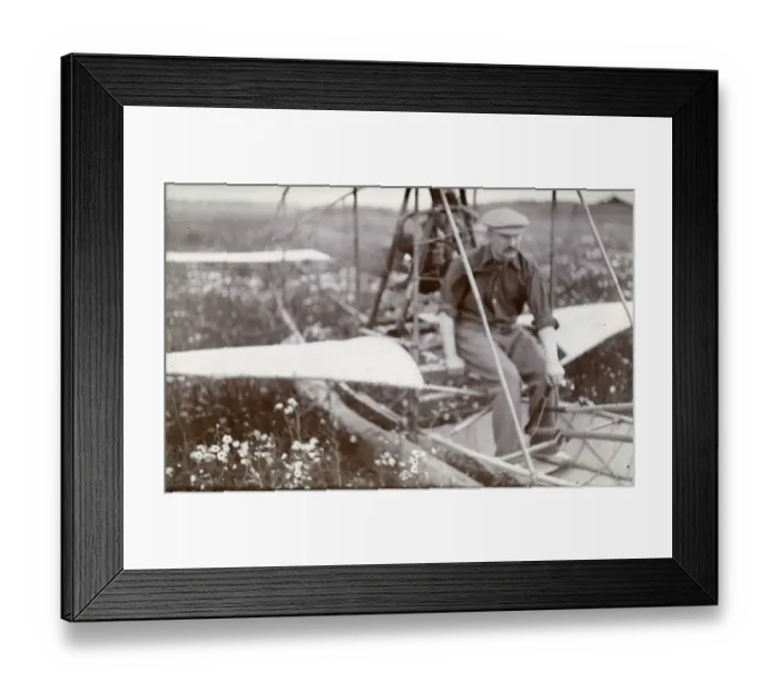 Framed Print : Major Baden-Powell in his ?Quadruplane? of 1909 at Dagenham Framed Print : Major Baden-Powell in his ?Quadruplane? of 1909 at Dagenham