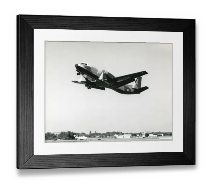Framed Print : The second Hawker Siddeley Andover C1, XS595 Framed Print : The second Hawker Siddeley Andover C1, XS595