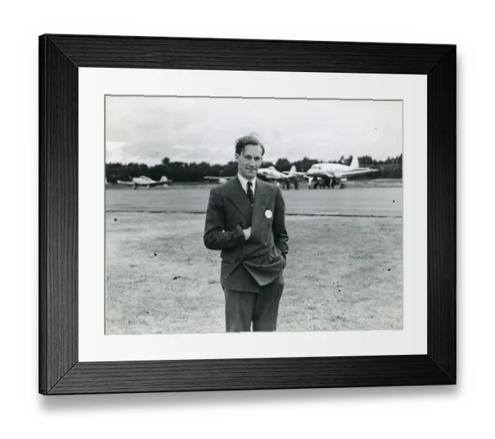 Framed Print : Peter Twiss, Fairey test pilot Framed Print : Peter Twiss, Fairey test pilot