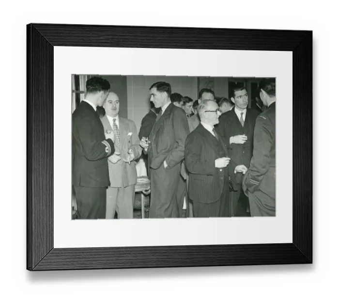 Framed Print : Students from No 6 Course Empire Test Pilots?s School t? Framed Print : Students from No 6 Course Empire Test Pilots?s School t?