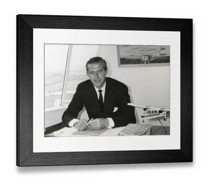 Framed Print : Sir Mark Norman, Managing Director of Britten-Norman Sales Framed Print : Sir Mark Norman, Managing Director of Britten-Norman Sales