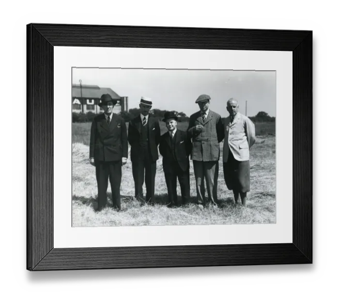 Framed Print : Boulton Paul group at Mousehold Aerodrome in 1933. From? Framed Print : Boulton Paul group at Mousehold Aerodrome in 1933. From?