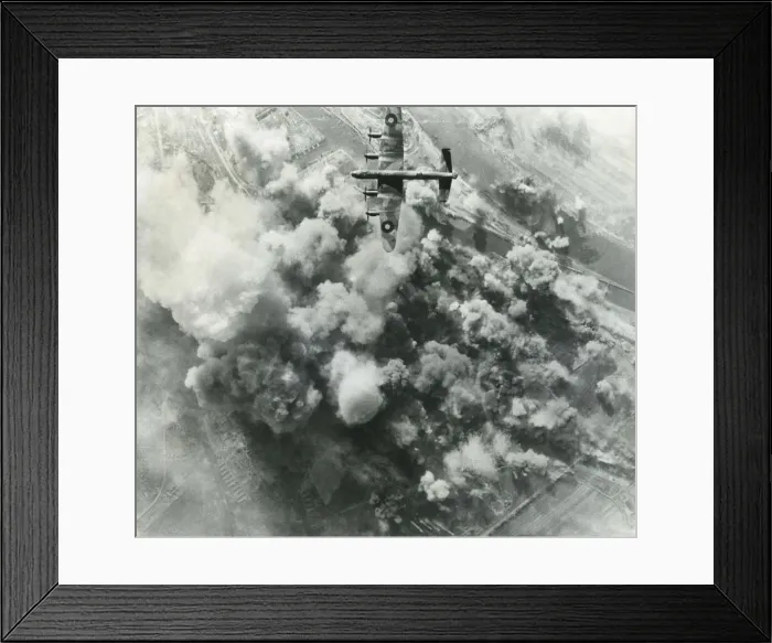 Framed Print : Avro 683 Lancaster Framed Print : Avro 683 Lancaster