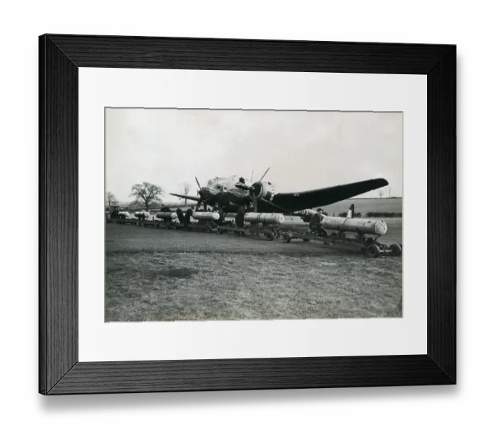 Framed Print : Handley Page Hampden Framed Print : Handley Page Hampden