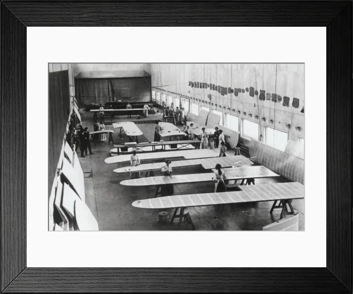 Framed Print : Lady Factory Production-Line Worker at the Royal Aircraf? Framed Print : Lady Factory Production-Line Worker at the Royal Aircraf?