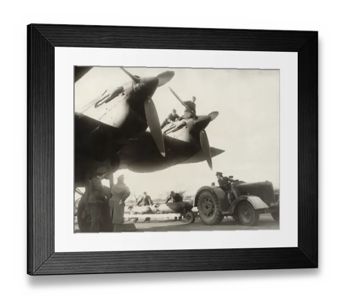 Framed Print : Handley Page HP-57 Halifax Framed Print : Handley Page HP-57 Halifax