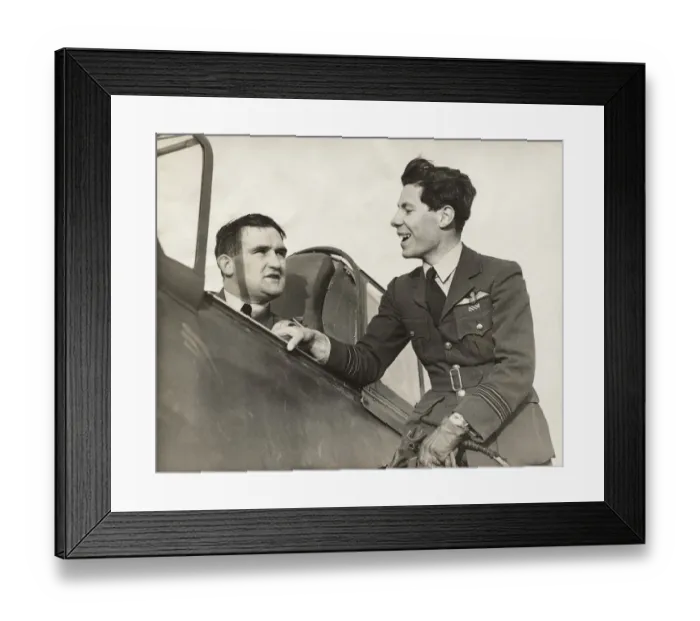 Framed Print : Curtiss P-40C Tomahawk IIB / 2B Framed Print : Curtiss P-40C Tomahawk IIB / 2B