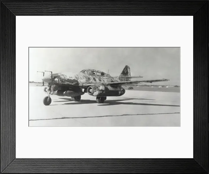 Framed Print : Messerschmitt Me-262B-1A Schwalbe Framed Print : Messerschmitt Me-262B-1A Schwalbe