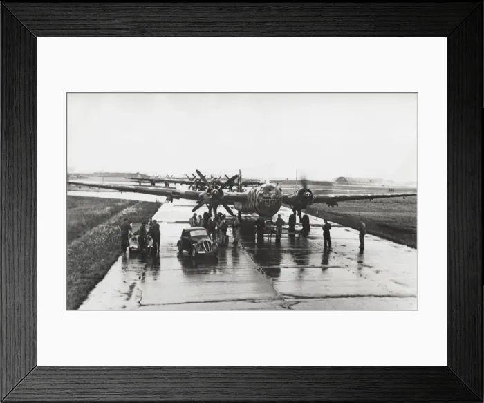 Framed Print : Heinkel He-177A-5 / R-6 Framed Print : Heinkel He-177A-5 / R-6