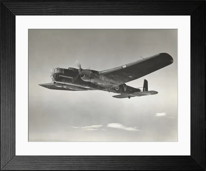 Framed Print : Armstrong Whitworth AW-38 Whitley 5 Framed Print : Armstrong Whitworth AW-38 Whitley 5
