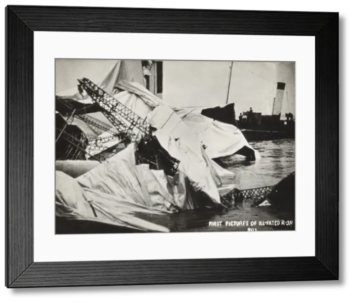Framed Print : Royal Airship Works R-38 ZR-2 Framed Print : Royal Airship Works R-38 ZR-2