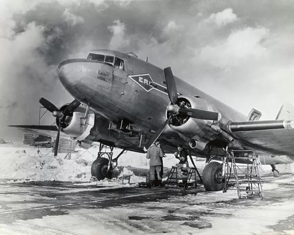 Douglas DC-3  /  C-47 Dakota