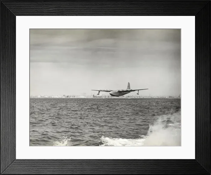 Framed Print : Hughes H-4 Hercules / Spruce Goose Framed Print : Hughes H-4 Hercules / Spruce Goose