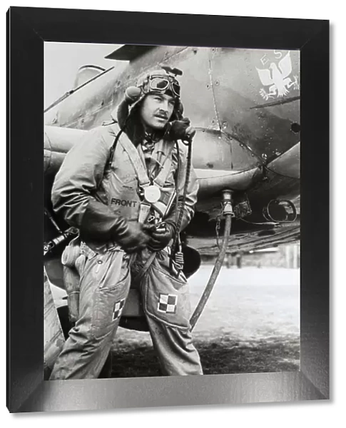 WW2 Fighter Air Ace Mike Kolendorski of 71 Eagle Squadron