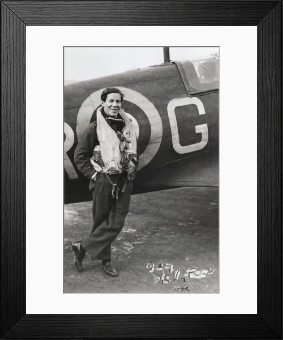 Framed Print : Supermarine Spitfire Framed Print : Supermarine Spitfire
