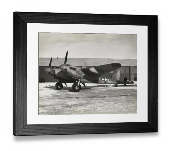 Framed Print : de Havilland DH-98 Mosquito Framed Print : de Havilland DH-98 Mosquito