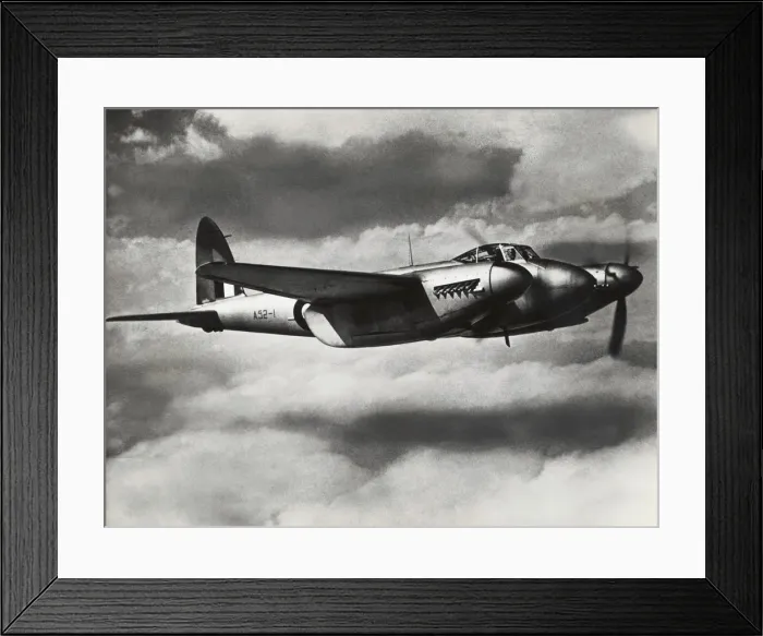 Framed Print : de Havilland DH-98 Mosquito FB-40 Framed Print : de Havilland DH-98 Mosquito FB-40