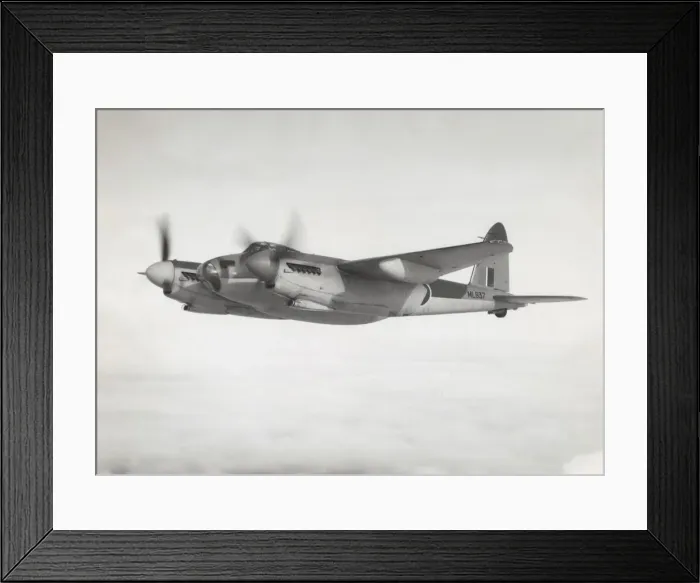 Framed Print : de Havilland DH-98 Mosquito B-16 Framed Print : de Havilland DH-98 Mosquito B-16