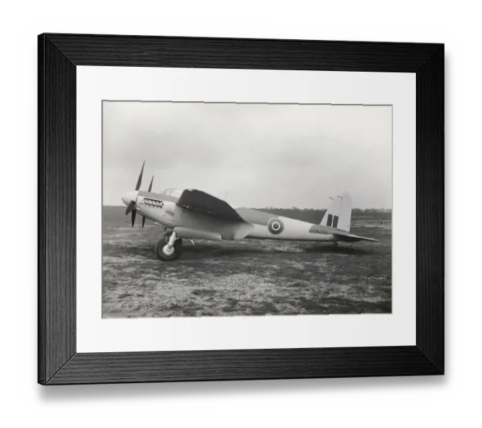 Framed Print : de Havilland DH-98 Mosquito FB-6 Framed Print : de Havilland DH-98 Mosquito FB-6