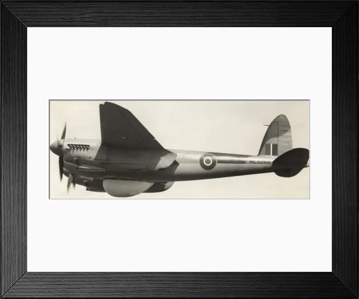 Framed Print : de Havilland DH-98 Mosquito B-16 Framed Print : de Havilland DH-98 Mosquito B-16