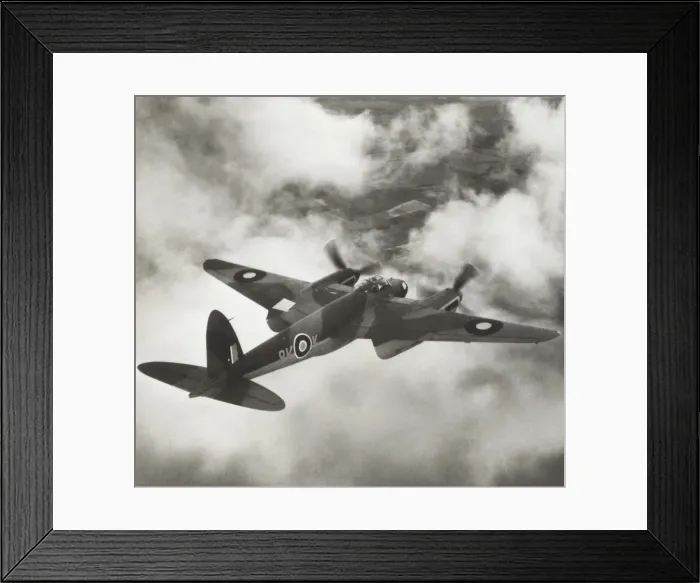 Framed Print : de Havilland DH-98 Mosquito B-16 Framed Print : de Havilland DH-98 Mosquito B-16