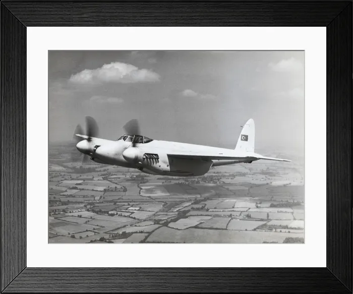 Framed Print : de Havilland DH-98 Mosquito B-4 Framed Print : de Havilland DH-98 Mosquito B-4