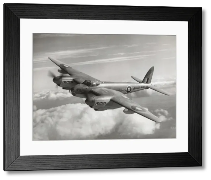 Framed Print : de Havilland DH-98 Mosquito B-16 Framed Print : de Havilland DH-98 Mosquito B-16