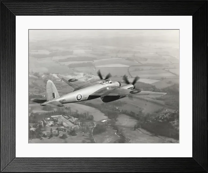 Framed Print : de Havilland DH-98 Mosquito Framed Print : de Havilland DH-98 Mosquito