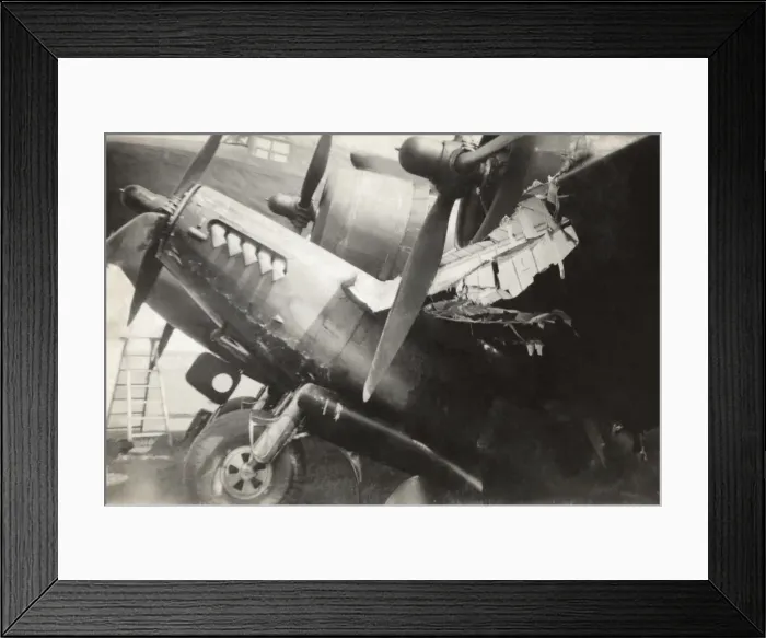 Framed Print : de Havilland DH-98 Mosquito Framed Print : de Havilland DH-98 Mosquito