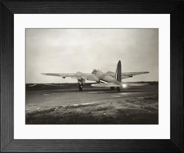 Framed Print : de Havilland DH-98 Mosquito FB-6 Framed Print : de Havilland DH-98 Mosquito FB-6