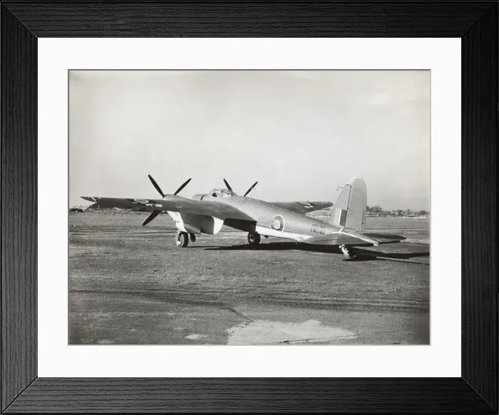 Framed Print : de Havilland DH-98 Mosquito Framed Print : de Havilland DH-98 Mosquito