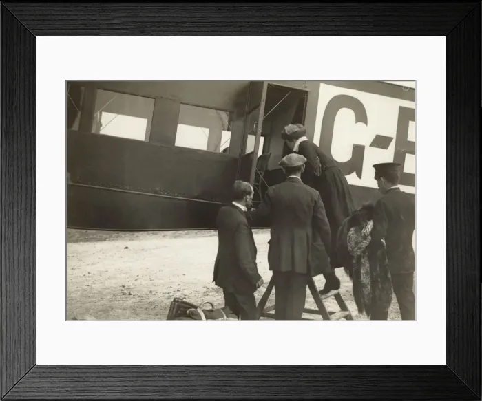 Framed Print : Handley Page O / 400 HP-12 Framed Print : Handley Page O / 400 HP-12