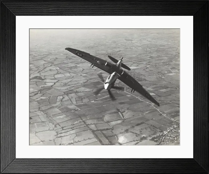 Framed Print : Supermarine Spitfire Framed Print : Supermarine Spitfire