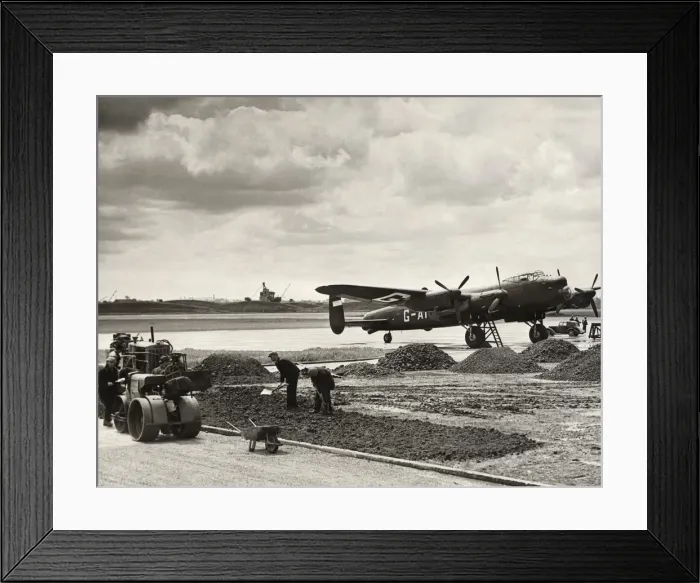Framed Print : Avro 683 Lancaster Framed Print : Avro 683 Lancaster