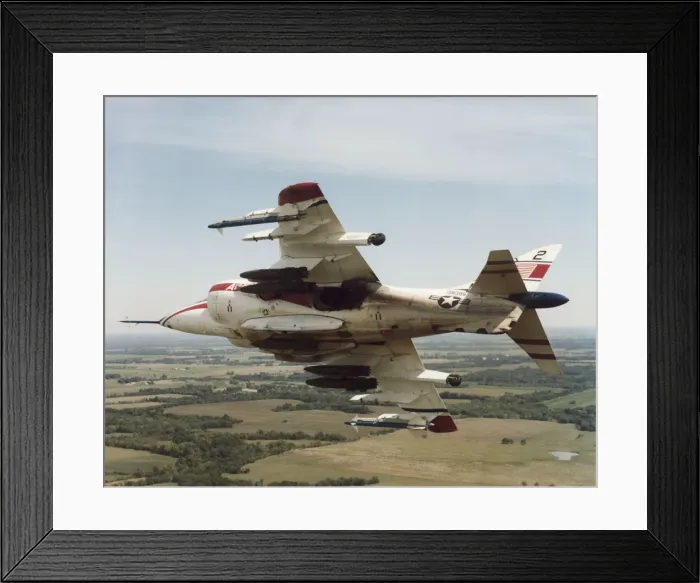 Framed Print : BAE Boeing AV-8A Harrier Framed Print : BAE Boeing AV-8A Harrier