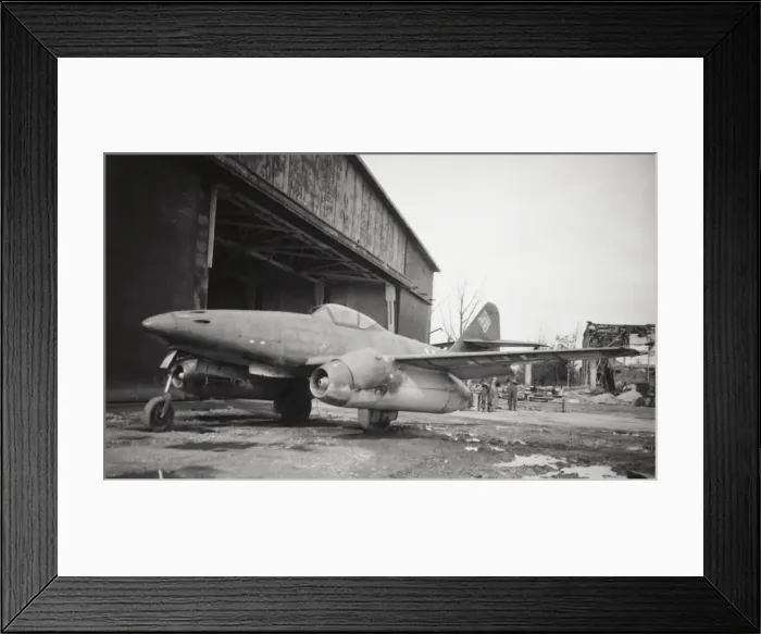Framed Print : Messerschmitt Me-262 Schwalbe Framed Print : Messerschmitt Me-262 Schwalbe