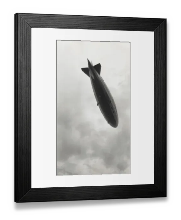Framed Print : Royal Airship Works R-101 Framed Print : Royal Airship Works R-101