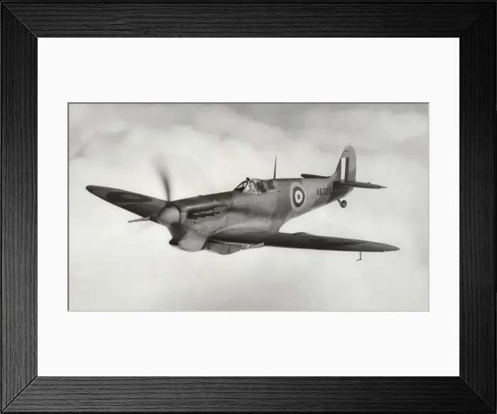 Framed Print : Supermarine Spitfire 5C / VC Framed Print : Supermarine Spitfire 5C / VC