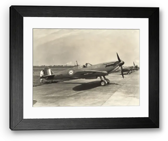 Framed Print : Supermarine Spitfire 2A / IIA Framed Print : Supermarine Spitfire 2A / IIA