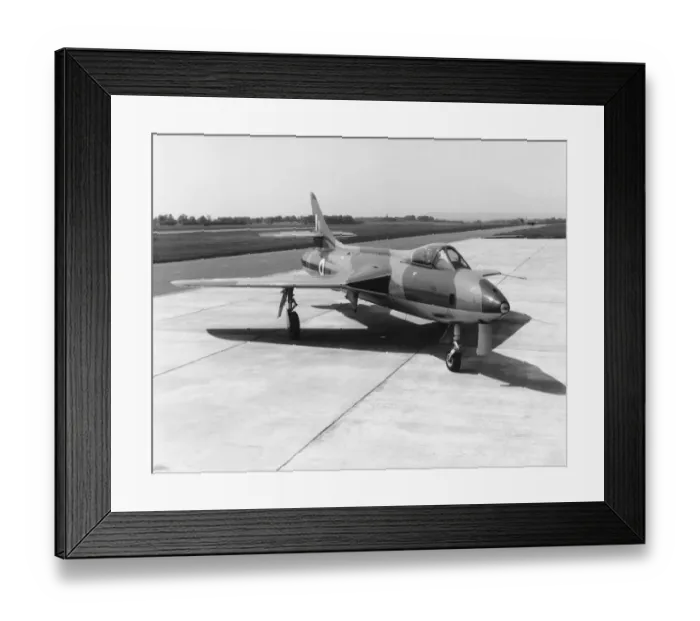Framed Print : Hawker Hunter F-4 Framed Print : Hawker Hunter F-4