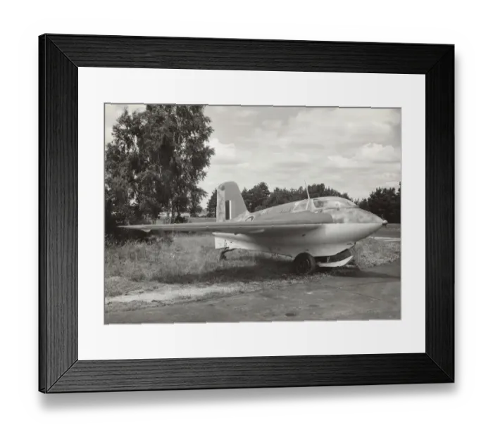 Framed Print : Messerschmitt Me-163B-1A Komet Framed Print : Messerschmitt Me-163B-1A Komet