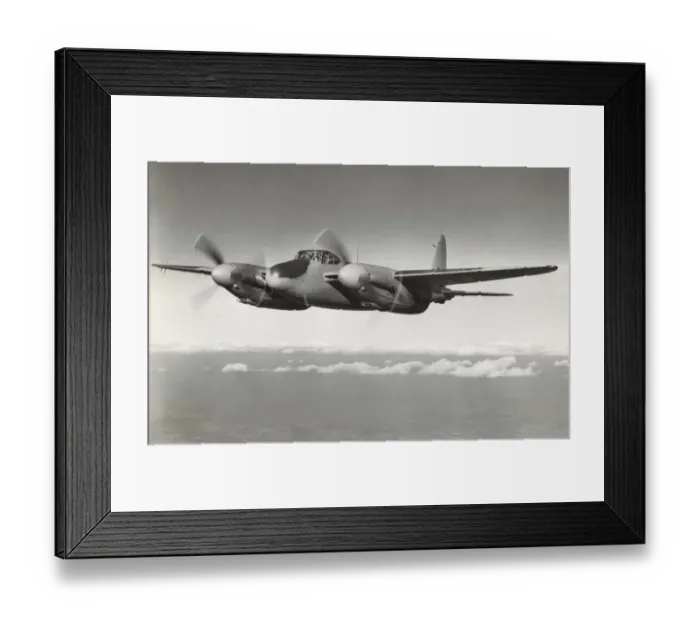 Framed Print : de Havilland DH-98 Mosquito Framed Print : de Havilland DH-98 Mosquito