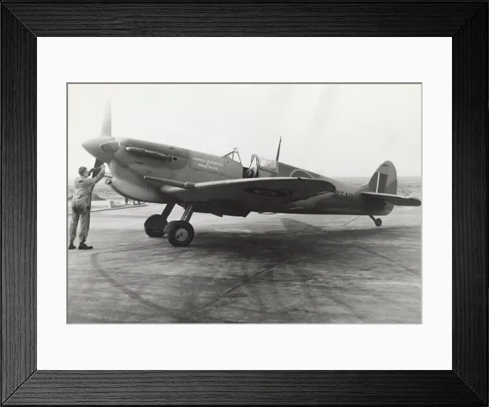 Framed Print : Supermarine Spitfire 5C / VC Framed Print : Supermarine Spitfire 5C / VC