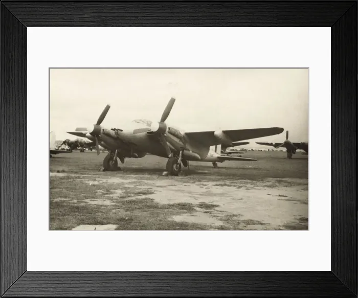 Framed Print : de Havilland DH-98 Mosquito FB-6 Framed Print : de Havilland DH-98 Mosquito FB-6